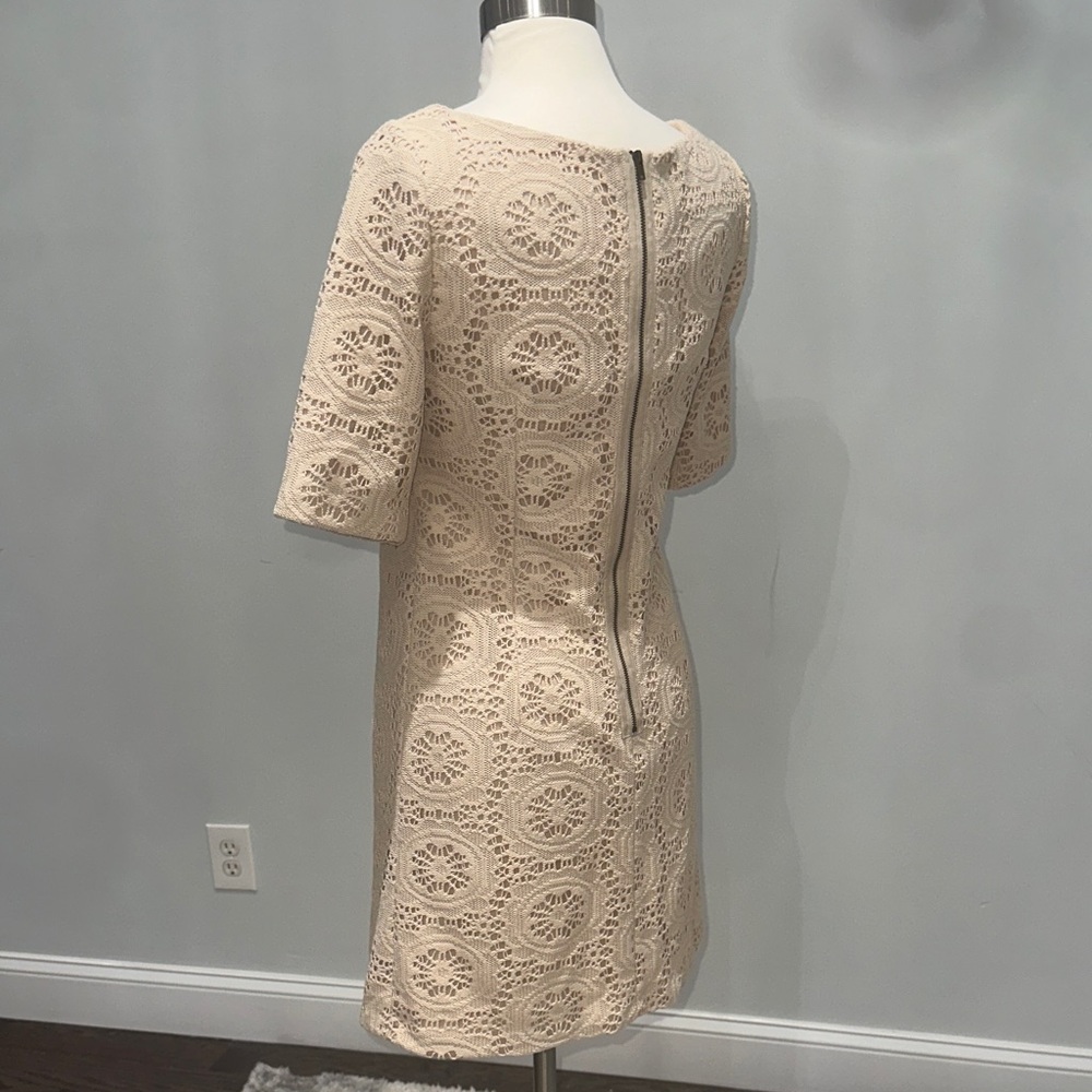 Jessica Howard Cream Lace mid Sleeve Dress